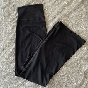 Girlfriend Collective Black Luxe Flare Legging